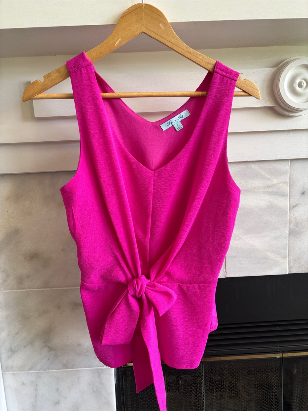 She + Sky Fuchsia Tie-Front V-Neck Sleeveless Cami